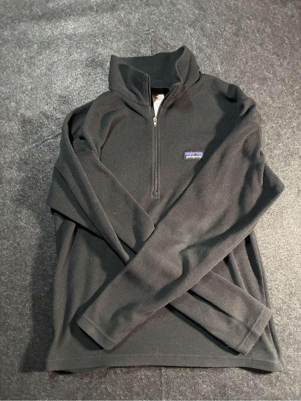Patagonia Black Men's Half-Zip Fleece Pullover